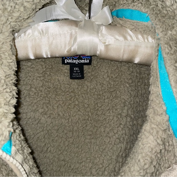 Women’s/Girls Patagonia Vest - Picture 3 of 7